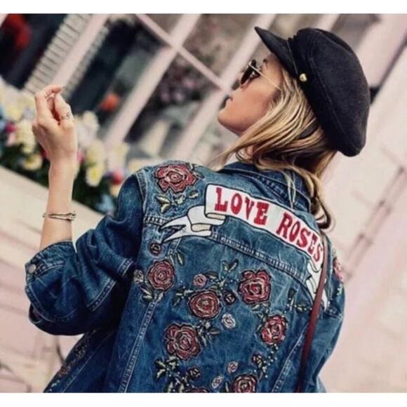 Zara Denim Embroidered Love Roses Oversized Jeans Denimwear Jacket Size Small - Picture 16 of 16